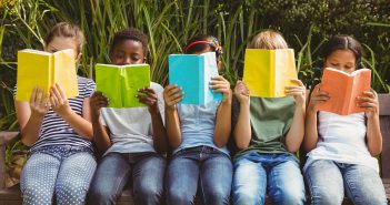 9 Montessori Toys That Encourage Learning and Development